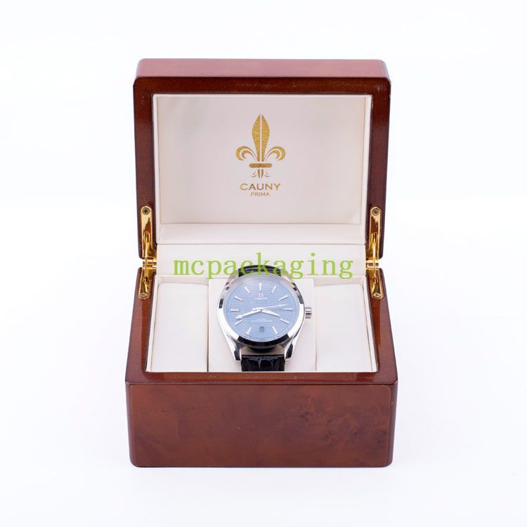 Стоит ли часы?