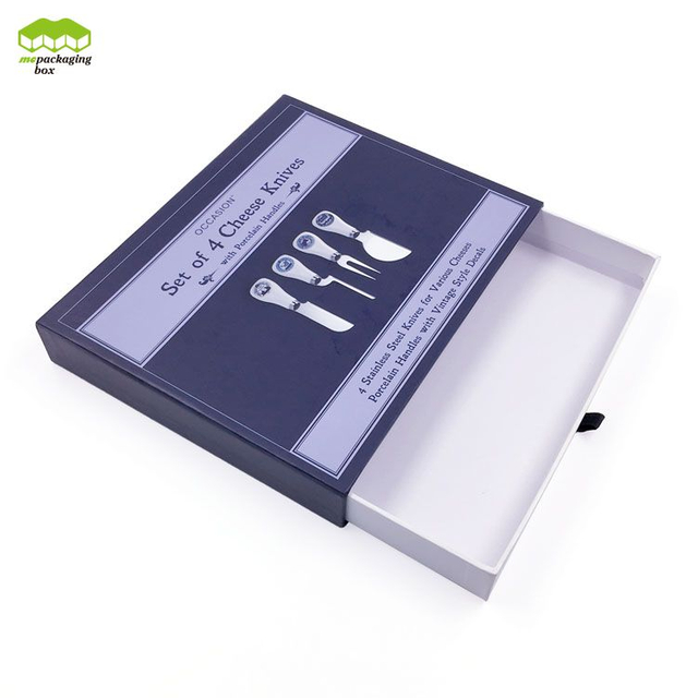 Подарочная бумажная коробка с матовым ламинированием и печатью