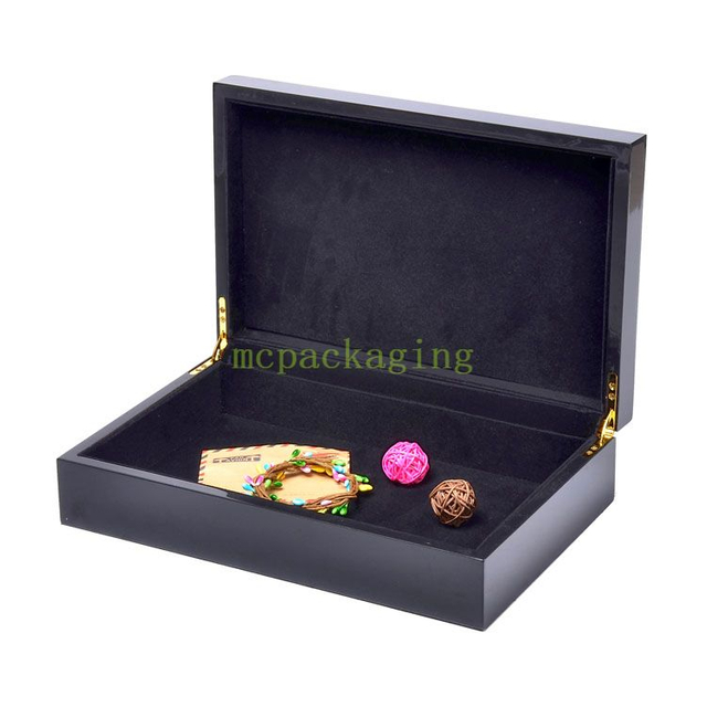 KSA Riyadh Season Carrefour Ramadan Box 2023 Gift Box Ramadan Calendar Ramadan Gif