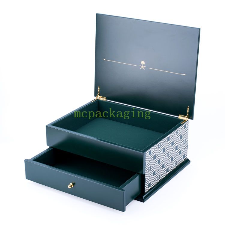 KSA Jeddah Season Season Luxury Paster Sun Shape Share Brown Chocolate Date Wood Box для Рамадана