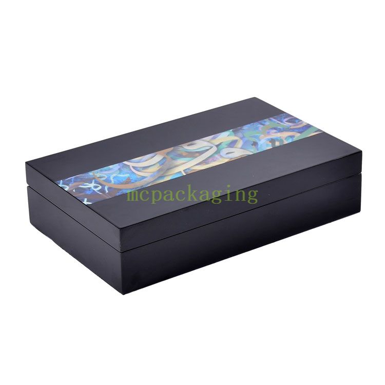 KSA Riyadh Season Carrefour Ramadan Box 2023 Gift Box Ramadan Calendar Ramadan Gif