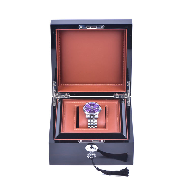 Деревянная коробка, изготовленная на заводе, персонализированная деревянная черная лакированная упаковочная коробка для часов, деревянный ящик