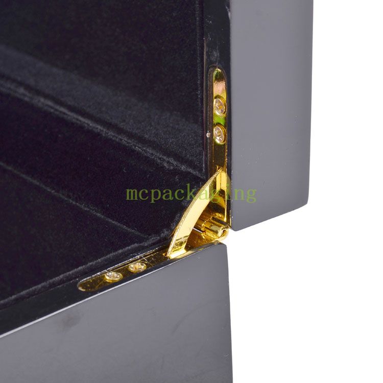 KSA Riyadh Season Carrefour Ramadan Box 2023 Gift Box Ramadan Calendar Ramadan Gif
